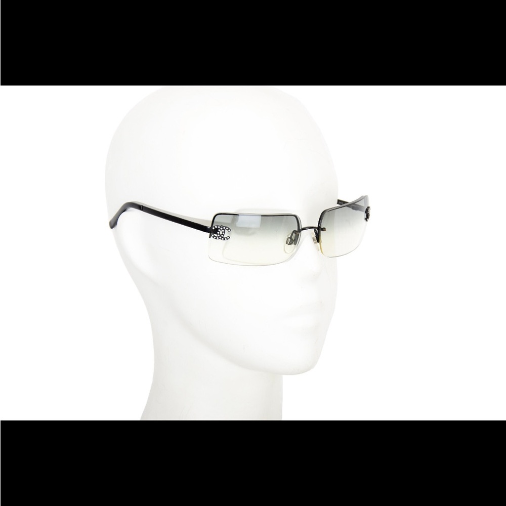 Chanel Y2K Diamante ๐ Crystal CC Logo Sunglasses Smoke ๐จ Gray - Picture 4 of 17